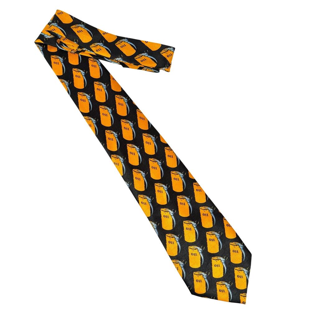 Vintage Mens Necktie Marco Polo Italian Style Oil Cans